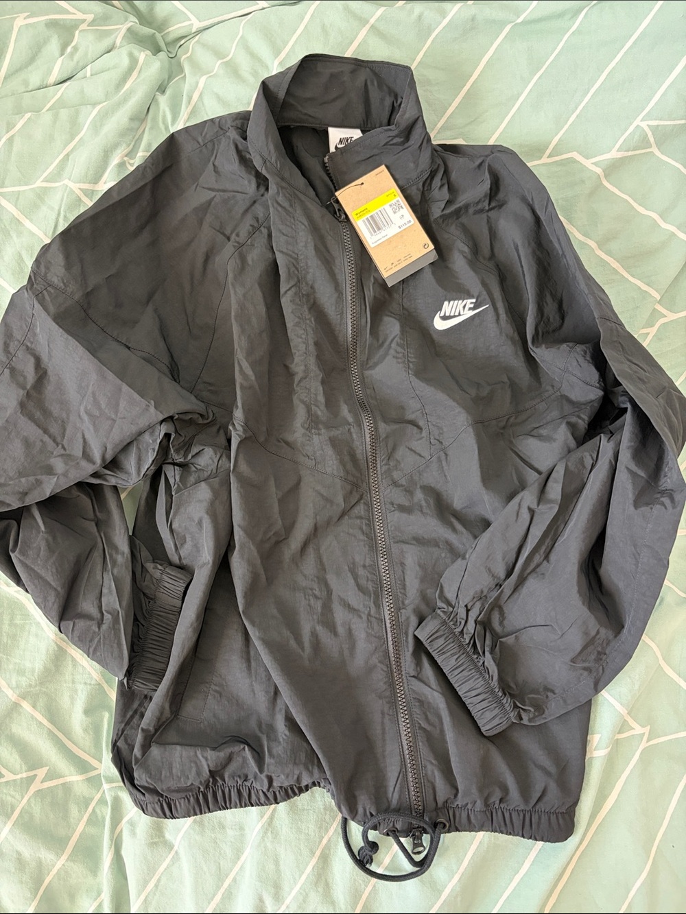 Nike Black Full‑Zip Windbreaker with White Swoosh Womens S nwt